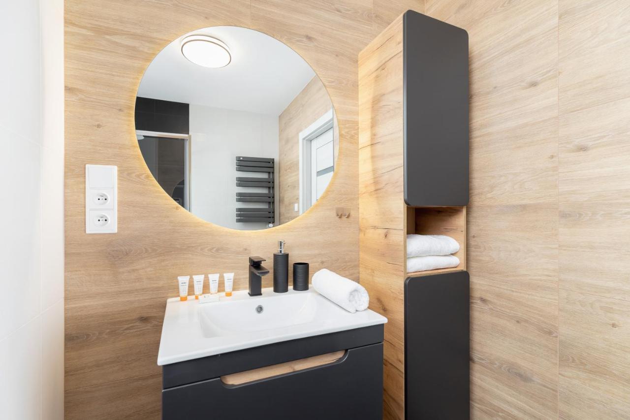 Salsa Apartments Cracow By Renters Krakau Buitenkant foto